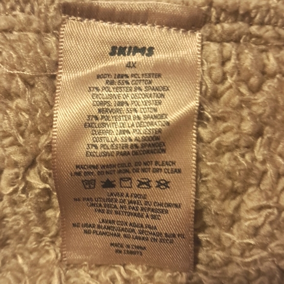 DAILY DEAL $$$   4X  SKIMS TEDDY JACKET - Picture 9 of 10